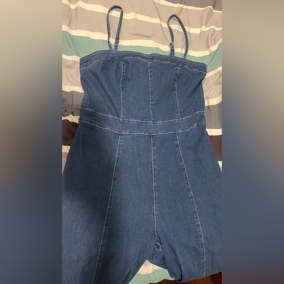 BIG SALE(3 for $40)- Elegant Blue Denim Jumpsuit - Picture 2 of 4